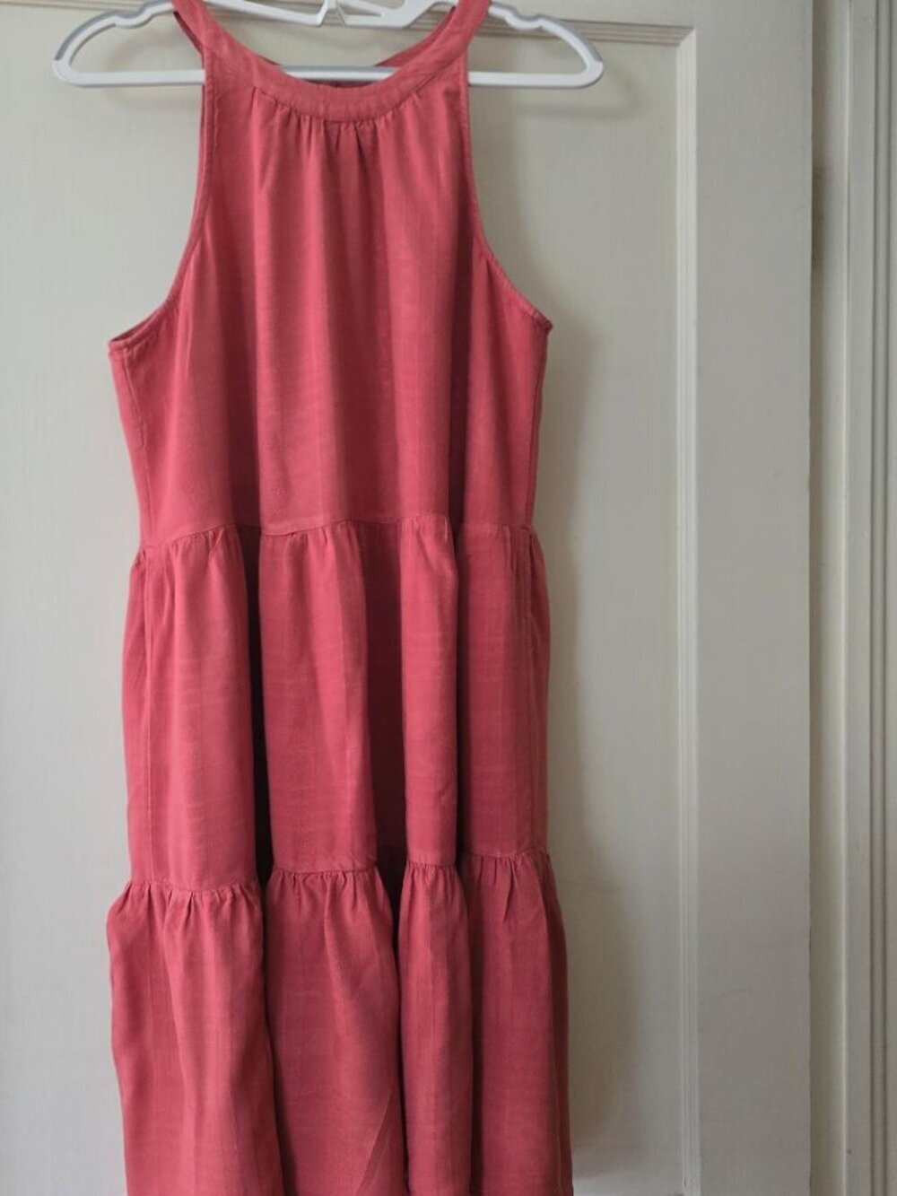 L Old Navy Sleeveless Tiered Lined Midi Halter Fit & Flare Dress in Rust Orange